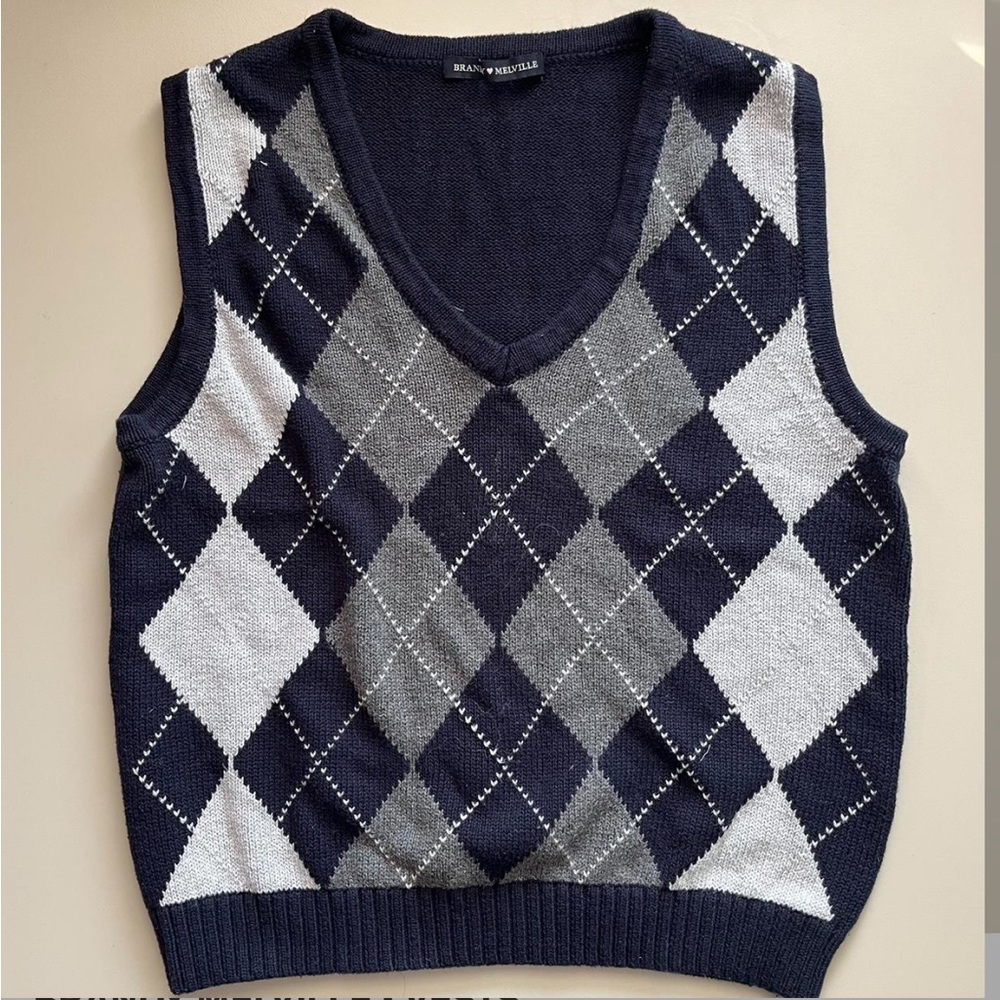 Brandy Melville Argyle Knit Sweater Vest
